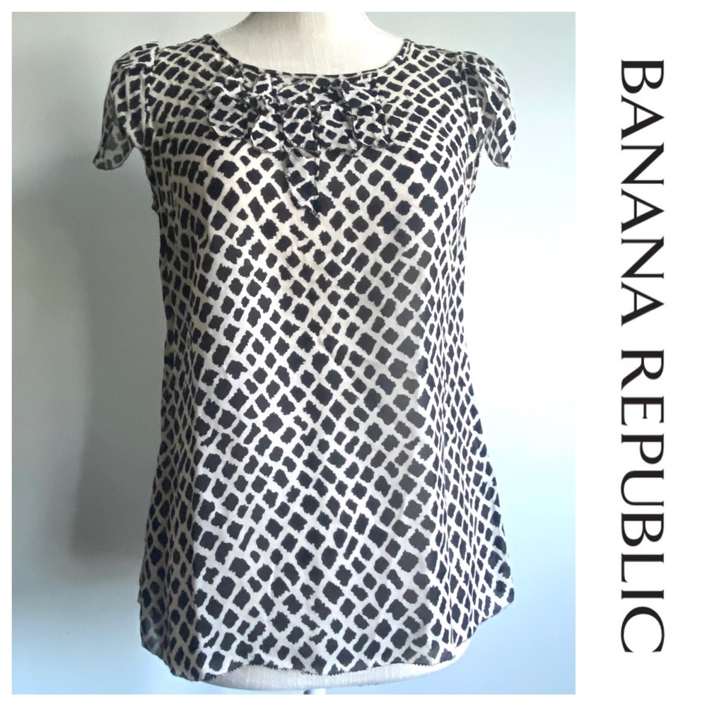 Banana Republic Black and Beige Print Top, XS